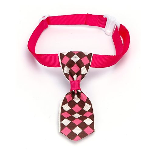 Pink alapon kockás kutyanyakkendő